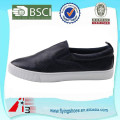 Slip sur les chaussures moccasin